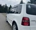 Білий Фольксваген Туран, об'ємом двигуна 1.97 л та пробігом 246 тис. км за 9350 $, фото 3 на Automoto.ua