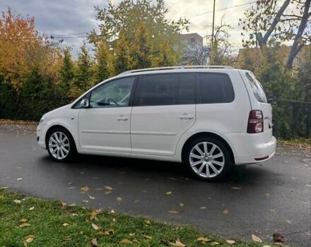 Белый Фольксваген Туран, объемом двигателя 1.4 л и пробегом 182 тыс. км за 8400 $, фото 21 на Automoto.ua