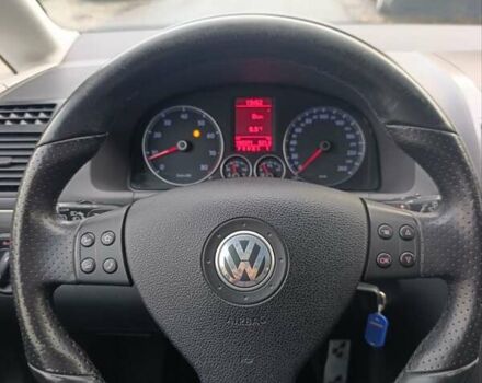 Белый Фольксваген Туран, объемом двигателя 1.4 л и пробегом 182 тыс. км за 8400 $, фото 24 на Automoto.ua