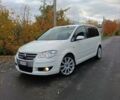 Белый Фольксваген Туран, объемом двигателя 1.4 л и пробегом 182 тыс. км за 8400 $, фото 17 на Automoto.ua