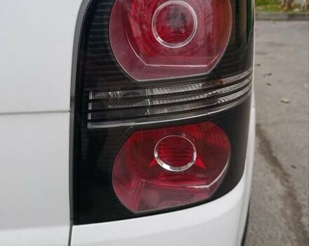 Белый Фольксваген Туран, объемом двигателя 1.6 л и пробегом 187 тыс. км за 6999 $, фото 40 на Automoto.ua