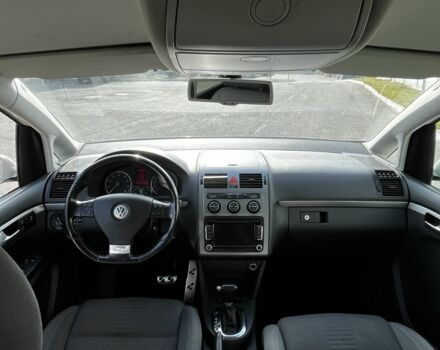 Білий Фольксваген Туран, об'ємом двигуна 1.4 л та пробігом 197 тис. км за 6300 $, фото 6 на Automoto.ua