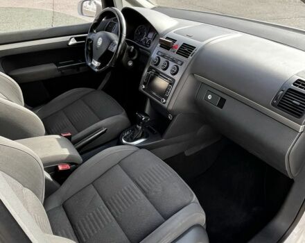 Білий Фольксваген Туран, об'ємом двигуна 1.4 л та пробігом 197 тис. км за 6300 $, фото 10 на Automoto.ua