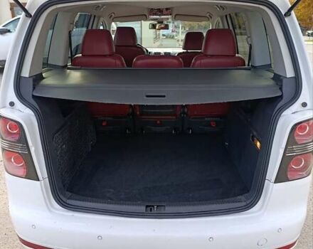 Белый Фольксваген Туран, объемом двигателя 1.6 л и пробегом 186 тыс. км за 7800 $, фото 45 на Automoto.ua