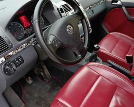 Белый Фольксваген Туран, объемом двигателя 1.6 л и пробегом 187 тыс. км за 6999 $, фото 43 на Automoto.ua