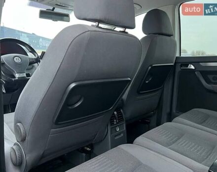 Білий Фольксваген Туран, об'ємом двигуна 1.4 л та пробігом 197 тис. км за 6490 $, фото 34 на Automoto.ua