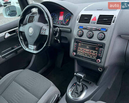 Білий Фольксваген Туран, об'ємом двигуна 1.4 л та пробігом 197 тис. км за 6490 $, фото 41 на Automoto.ua