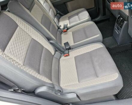 Белый Фольксваген Туран, объемом двигателя 1.39 л и пробегом 408 тыс. км за 5699 $, фото 20 на Automoto.ua