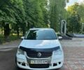 Белый Фольксваген Туран, объемом двигателя 2 л и пробегом 380 тыс. км за 7500 $, фото 1 на Automoto.ua
