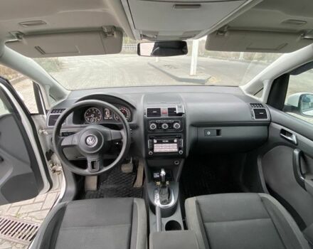 Білий Фольксваген Туран, об'ємом двигуна 1.4 л та пробігом 183 тис. км за 5500 $, фото 8 на Automoto.ua