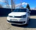 Білий Фольксваген Туран, об'ємом двигуна 2 л та пробігом 303 тис. км за 10550 $, фото 1 на Automoto.ua