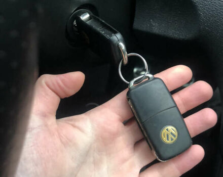 Білий Фольксваген Туран, об'ємом двигуна 1.4 л та пробігом 230 тис. км за 7000 $, фото 17 на Automoto.ua