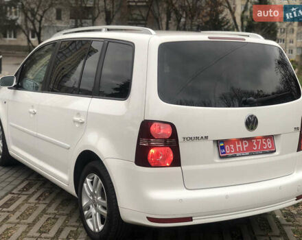Білий Фольксваген Туран, об'ємом двигуна 1.4 л та пробігом 230 тис. км за 7000 $, фото 5 на Automoto.ua