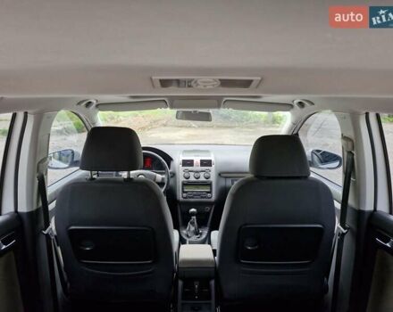 Белый Фольксваген Туран, объемом двигателя 1.39 л и пробегом 408 тыс. км за 5699 $, фото 25 на Automoto.ua