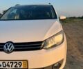 Білий Фольксваген Туран, об'ємом двигуна 1.97 л та пробігом 236 тис. км за 7900 $, фото 1 на Automoto.ua