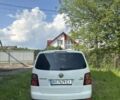 Белый Фольксваген Туран, объемом двигателя 1.4 л и пробегом 276 тыс. км за 6100 $, фото 2 на Automoto.ua