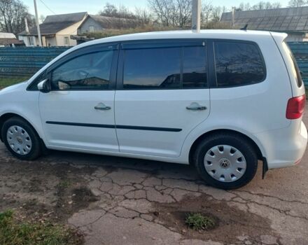 Білий Фольксваген Туран, об'ємом двигуна 1.6 л та пробігом 255 тис. км за 9300 $, фото 3 на Automoto.ua