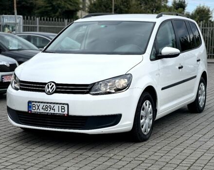 Белый Фольксваген Туран, объемом двигателя 1.4 л и пробегом 190 тыс. км за 9850 $, фото 2 на Automoto.ua