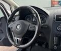 Белый Фольксваген Туран, объемом двигателя 2 л и пробегом 248 тыс. км за 12900 $, фото 49 на Automoto.ua