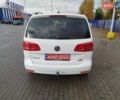 Білий Фольксваген Туран, об'ємом двигуна 1.4 л та пробігом 238 тис. км за 8800 $, фото 5 на Automoto.ua