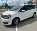 Білий Фольксваген Туран, об'ємом двигуна 2 л та пробігом 333 тис. км за 10999 $, фото 1 на Automoto.ua