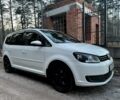 Білий Фольксваген Туран, об'ємом двигуна 1.4 л та пробігом 275 тис. км за 7500 $, фото 14 на Automoto.ua