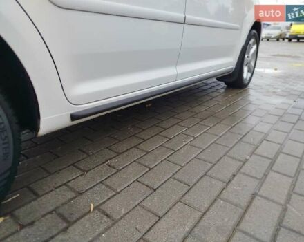 Білий Фольксваген Туран, об'ємом двигуна 1.4 л та пробігом 238 тис. км за 8800 $, фото 12 на Automoto.ua