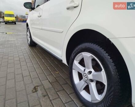 Білий Фольксваген Туран, об'ємом двигуна 1.4 л та пробігом 238 тис. км за 8800 $, фото 11 на Automoto.ua