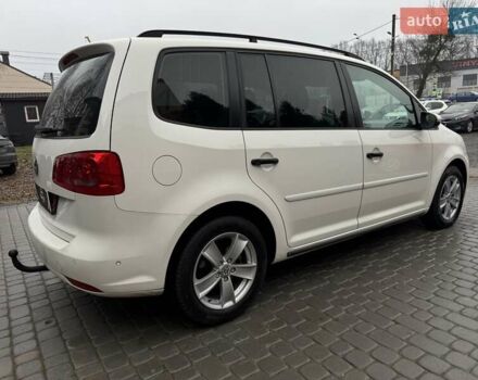 Білий Фольксваген Туран, об'ємом двигуна 1.6 л та пробігом 218 тис. км за 8700 $, фото 19 на Automoto.ua