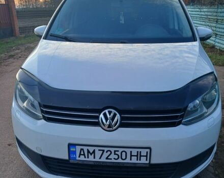 Білий Фольксваген Туран, об'ємом двигуна 1.6 л та пробігом 255 тис. км за 9300 $, фото 1 на Automoto.ua