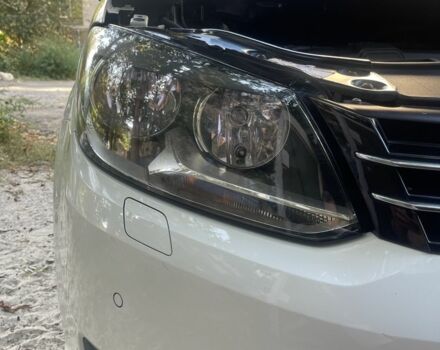 Білий Фольксваген Туран, об'ємом двигуна 1.4 л та пробігом 198 тис. км за 9199 $, фото 2 на Automoto.ua