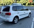 Білий Фольксваген Туран, об'ємом двигуна 1.6 л та пробігом 286 тис. км за 7800 $, фото 7 на Automoto.ua