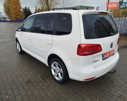 Білий Фольксваген Туран, об'ємом двигуна 1.4 л та пробігом 238 тис. км за 8800 $, фото 4 на Automoto.ua