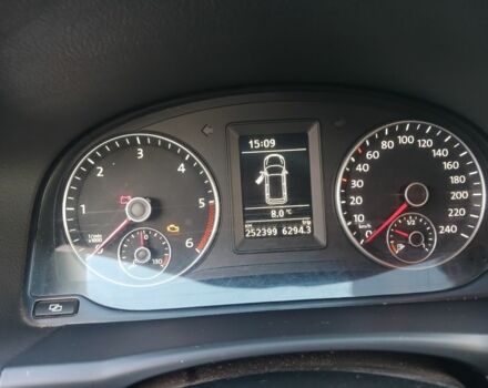 Білий Фольксваген Туран, об'ємом двигуна 1.6 л та пробігом 255 тис. км за 9300 $, фото 5 на Automoto.ua