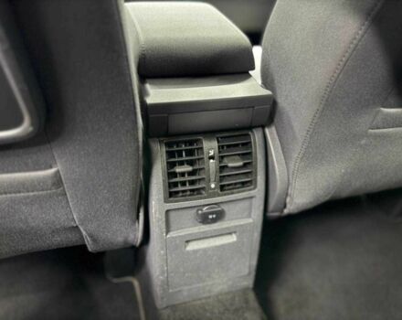 Белый Фольксваген Туран, объемом двигателя 2 л и пробегом 241 тыс. км за 12300 $, фото 12 на Automoto.ua