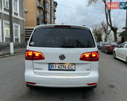 Белый Фольксваген Туран, объемом двигателя 1.6 л и пробегом 284 тыс. км за 9350 $, фото 3 на Automoto.ua