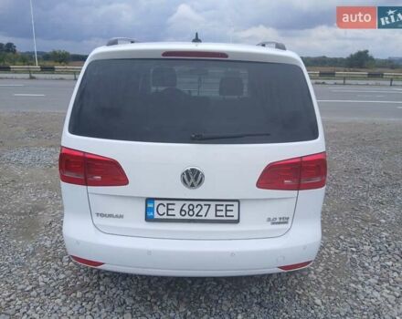 Белый Фольксваген Туран, объемом двигателя 1.97 л и пробегом 350 тыс. км за 8550 $, фото 1 на Automoto.ua