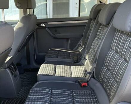 Белый Фольксваген Туран, объемом двигателя 1.4 л и пробегом 180 тыс. км за 9450 $, фото 16 на Automoto.ua