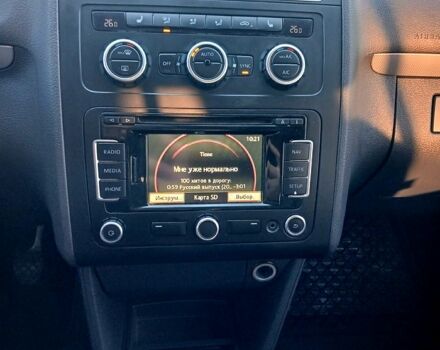 Білий Фольксваген Туран, об'ємом двигуна 2 л та пробігом 362 тис. км за 11700 $, фото 8 на Automoto.ua