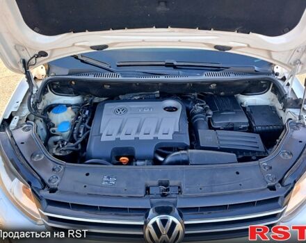 Білий Фольксваген Туран, об'ємом двигуна 2 л та пробігом 362 тис. км за 11700 $, фото 13 на Automoto.ua