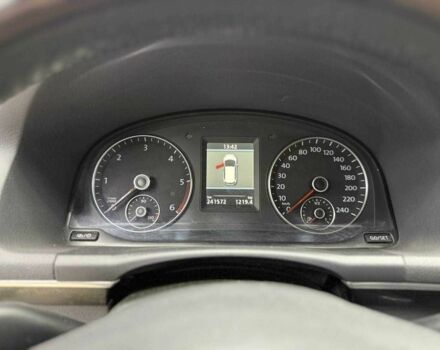 Белый Фольксваген Туран, объемом двигателя 2 л и пробегом 241 тыс. км за 12300 $, фото 17 на Automoto.ua