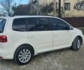 Білий Фольксваген Туран, об'ємом двигуна 1.6 л та пробігом 270 тис. км за 9450 $, фото 4 на Automoto.ua