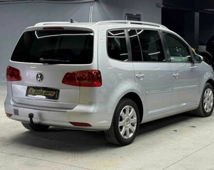 Белый Фольксваген Туран, объемом двигателя 2 л и пробегом 241 тыс. км за 12300 $, фото 5 на Automoto.ua