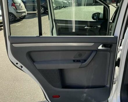 Белый Фольксваген Туран, объемом двигателя 1.4 л и пробегом 180 тыс. км за 9450 $, фото 15 на Automoto.ua