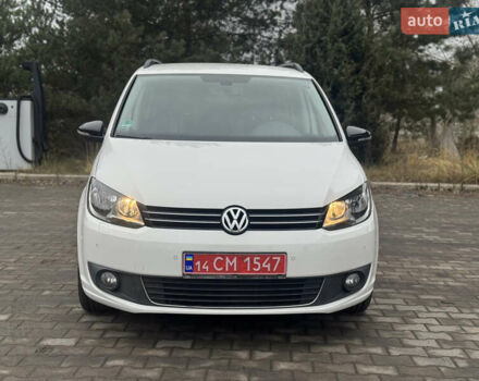 Білий Фольксваген Туран, об'ємом двигуна 2 л та пробігом 251 тис. км за 12300 $, фото 2 на Automoto.ua