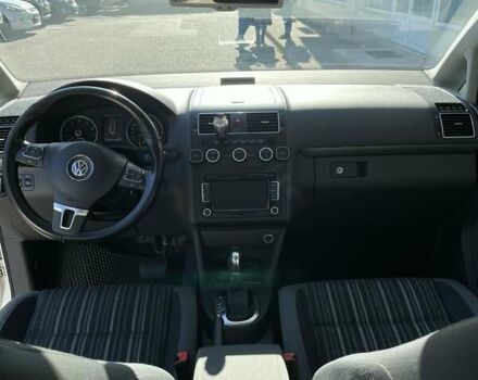 Белый Фольксваген Туран, объемом двигателя 1.4 л и пробегом 180 тыс. км за 9450 $, фото 21 на Automoto.ua