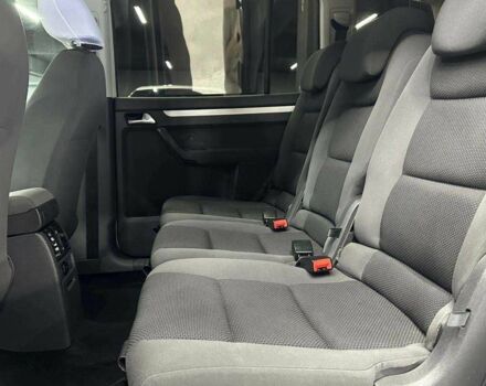 Белый Фольксваген Туран, объемом двигателя 1.6 л и пробегом 188 тыс. км за 12500 $, фото 18 на Automoto.ua