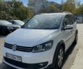 Белый Фольксваген Туран, объемом двигателя 1.4 л и пробегом 180 тыс. км за 9450 $, фото 2 на Automoto.ua
