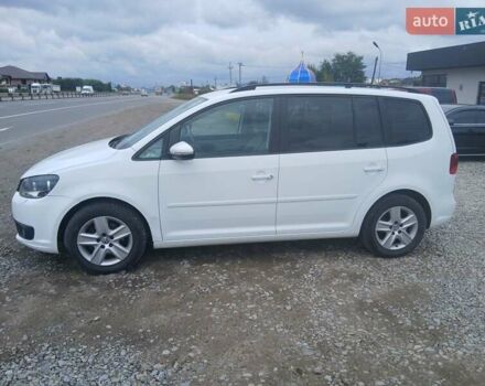 Белый Фольксваген Туран, объемом двигателя 1.97 л и пробегом 350 тыс. км за 8550 $, фото 3 на Automoto.ua