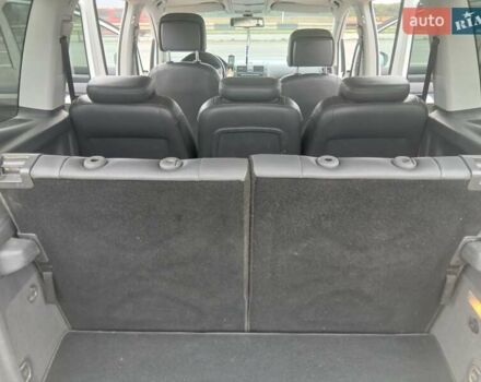 Белый Фольксваген Туран, объемом двигателя 1.97 л и пробегом 350 тыс. км за 8550 $, фото 11 на Automoto.ua